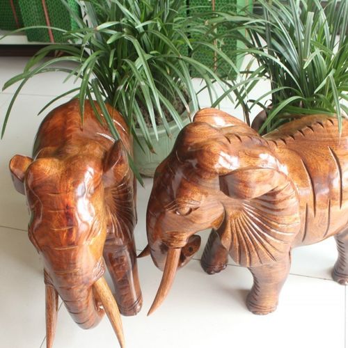 厂家直销木雕大象摆件木质工艺品家居装饰招财象大号实木雕刻动物图片